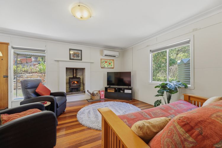 Dorathee Cottage – Pet Friendly – Absolute Waterfront
