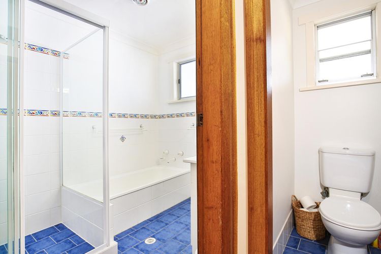 Shores – Pet-Friendly – 1 Min Walk to Beach