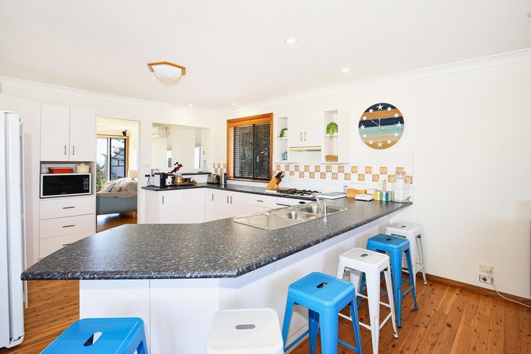 Fantastic chef's kitchen for preparing gourmet meals