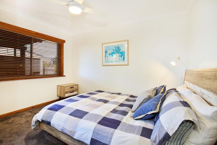 Shores – Pet-Friendly – 1 Min Walk to Beach