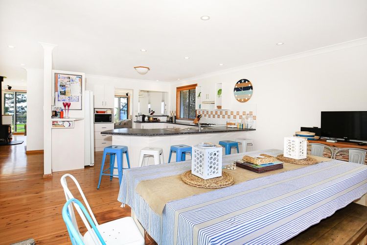 Fantastic chef's kitchen for preparing gourmet meals