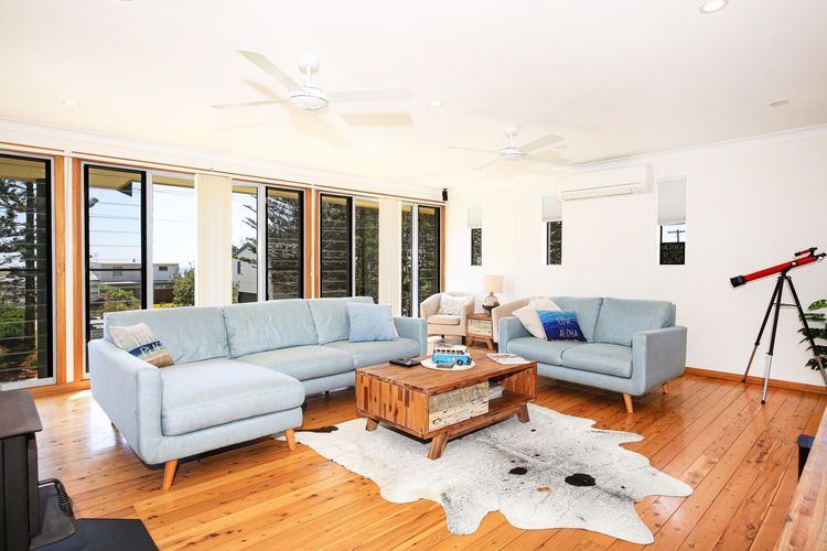 Shores – Pet-Friendly – 1 Min Walk to Beach