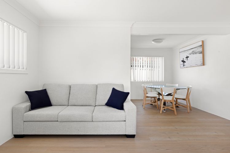 Villa Burra – Pet Friendly – 5 Mins Walk to the Beach