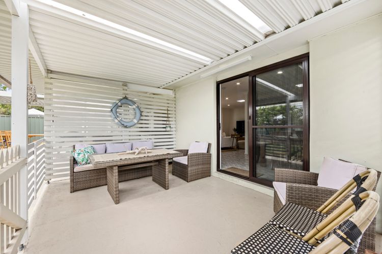 Bay Bliss – Fireplace – 3 Mins Walk to Beach