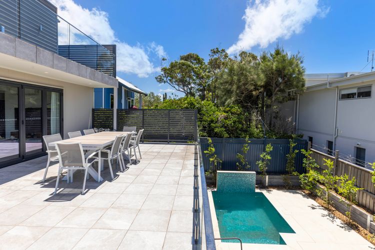 Bellagio – Swimming Pool with Ocean Views