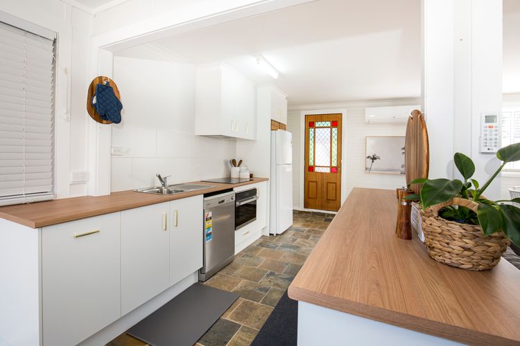 Boho – Pet Friendly – 1 Min Walk to the Beach