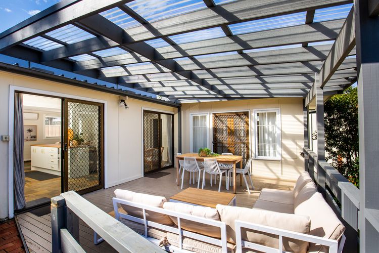 Boho – Pet Friendly – 1 Min Walk to the Beach