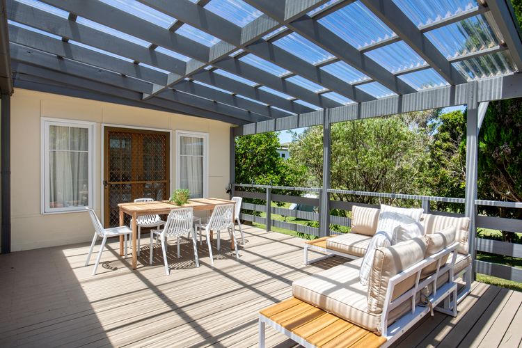 Boho – Pet Friendly – 1 Min Walk to the Beach