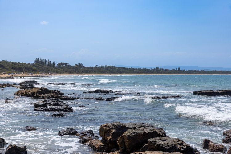 Moon Gate at Culburra – Pet Friendly Absolute Beachfront