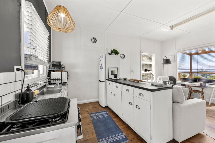 Moon Gate at Culburra – Pet Friendly Absolute Beachfront