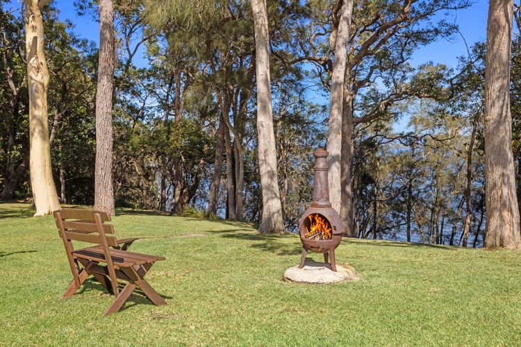 Serenity – Pet Friendly with Spa & Waterfront