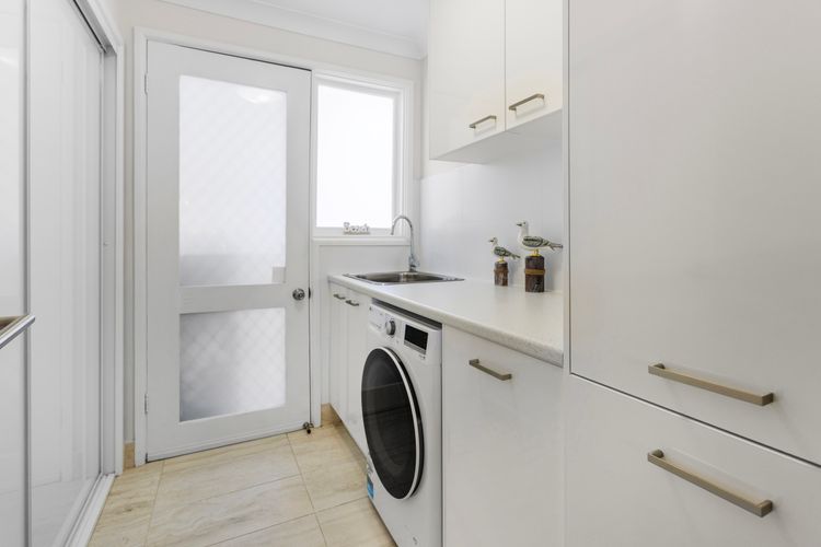 Serenity – Pet Friendly with Spa & Waterfront
