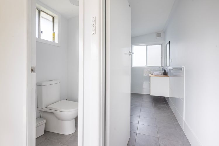Cunjevoi Beach House – Pet Friendly – 5 Mins to Beach