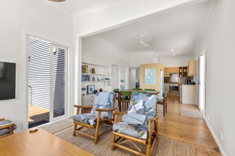 Urchins – Pet Friendly – 5 Mins Walk to Beach