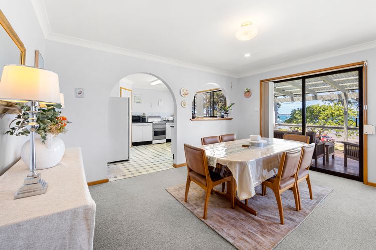 The Bay House – Fireplace – Waterfront