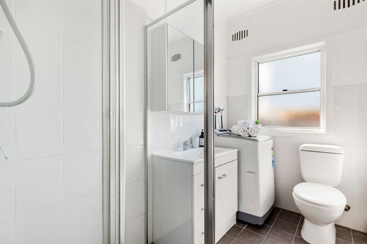 Beauts – Pet Friendly – 5 Mins Walk to Beach