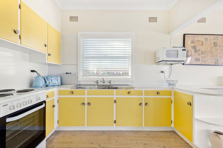Beauts – Pet Friendly – 5 Mins Walk to Beach