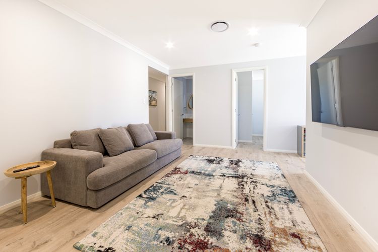 Barefoot Bay House – 10 Mins Walk to the Bay