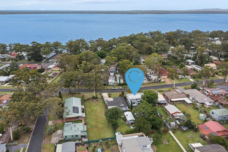Sunset Sanctuary – Pet Friendly – 5 Mins Walk to Beach