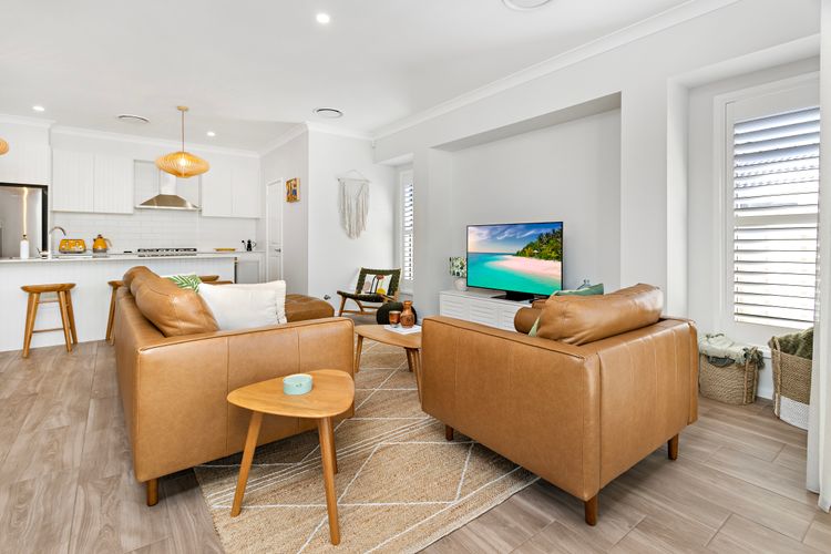 Poppy’s – Fire Pit – 4 Mins Walk to Beach