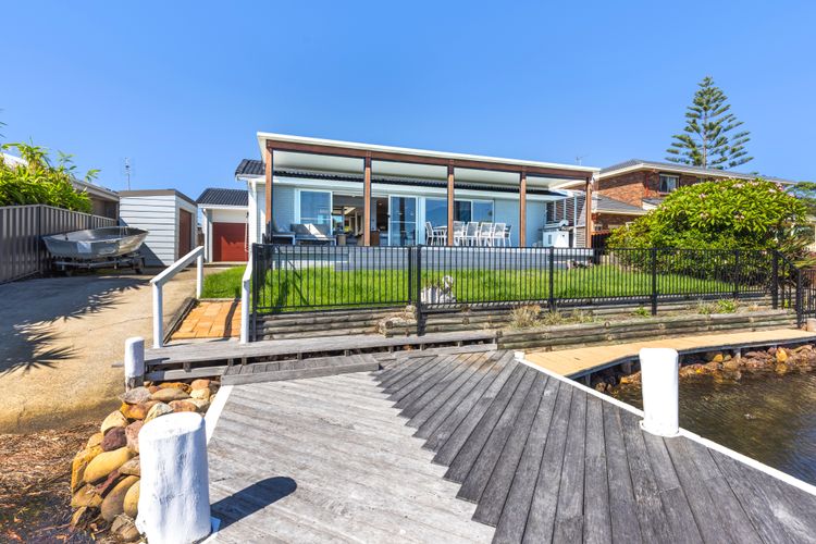 Amazing lakefront at your doorstep, Amazing views