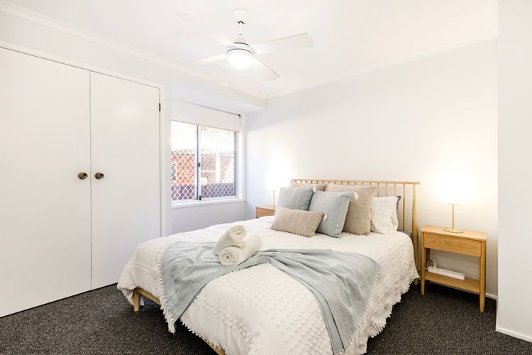 Watersedge – Absolute Waterfront Retreat