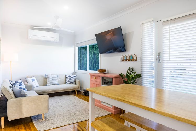 The Little Pelican – 2 Min Walk to Crookhaven River