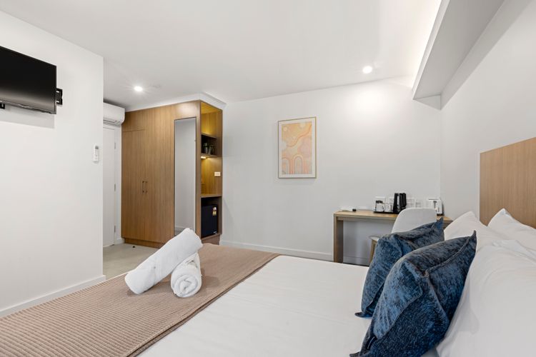 Callala Beach Modern Queen Studio