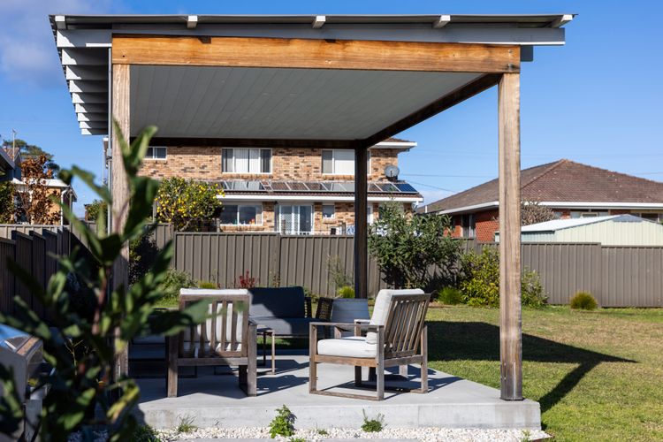 Beach Cottage – Pet Friendly – 2 Mins walk to Beach