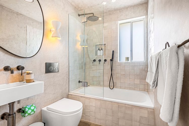 Beach Cottage – Pet Friendly – 2 Mins walk to Beach