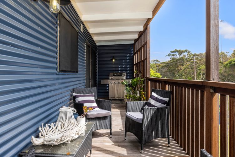 Paws and Palms – Pet Friendly with Fire Pit