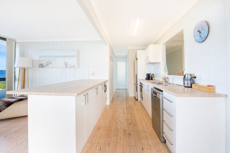 Fantastic chef's kitchen for preparing gourmet meals