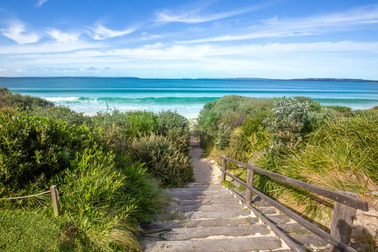 Amazing views, Close to local golf course, Amazing beachfront at your doorstep