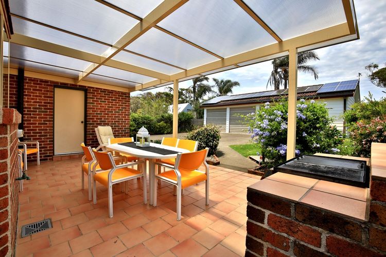 The Crescent @ Currarong – Pet Friendly Beachfront