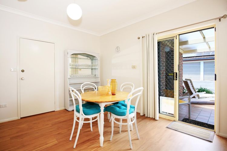 The Crescent @ Currarong – Pet Friendly Beachfront