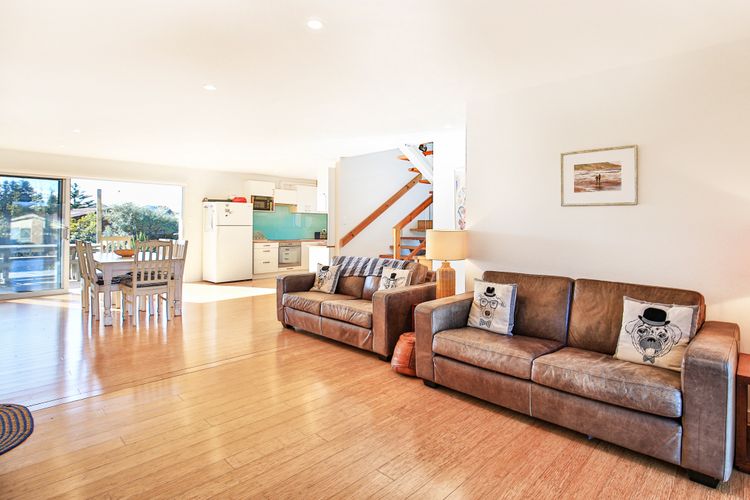 The Palings at Culburra – Pet Friendly Masterpiece