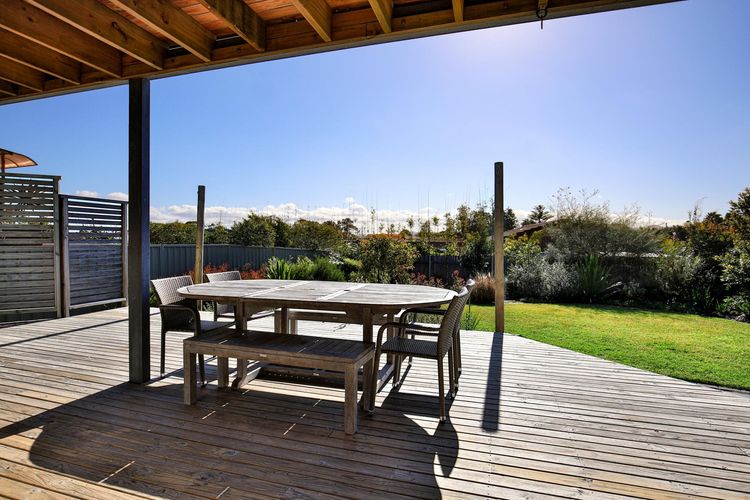 The Palings at Culburra – Pet Friendly Masterpiece