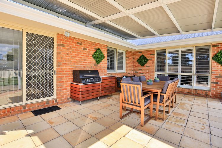 Coastaway – Pet Friendly – 3 Min Walk to Beach