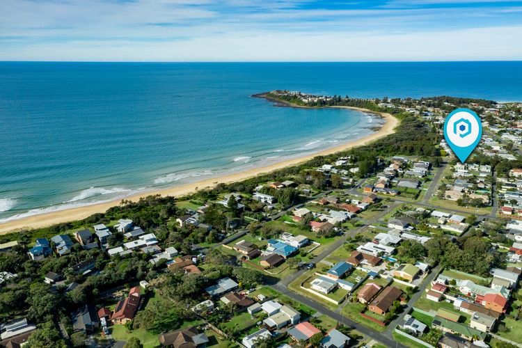 Amazing beach only a few minutes walk away, Easy access to an amazing surf beach for surfing