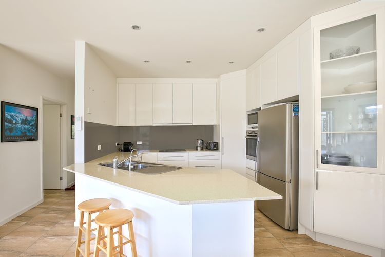 Thalassa – Pet Friendly – 2 Mins Walk to Beach
