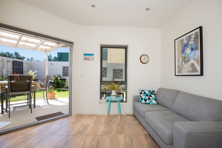 Thalassa – Pet Friendly – 2 Mins Walk to Beach