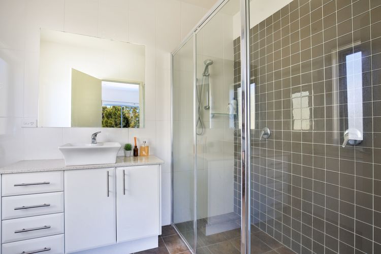 Thalassa – Pet Friendly – 2 Mins Walk to Beach