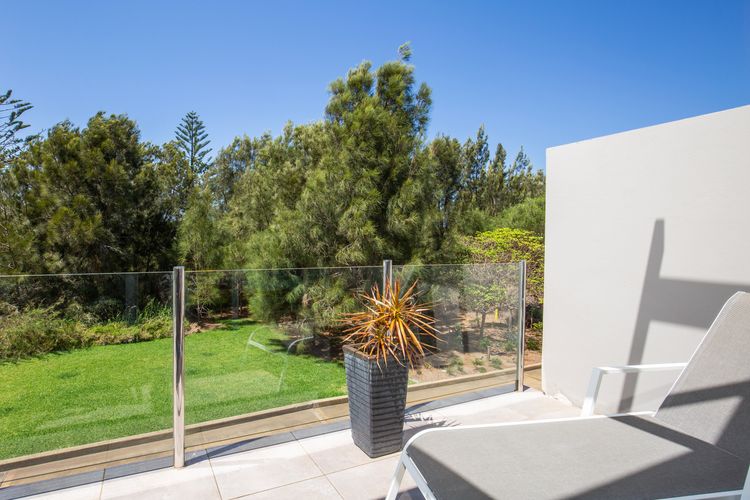 Thalassa – Pet Friendly – 2 Mins Walk to Beach