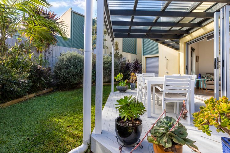 Thalassa – Pet Friendly – 2 Mins Walk to Beach