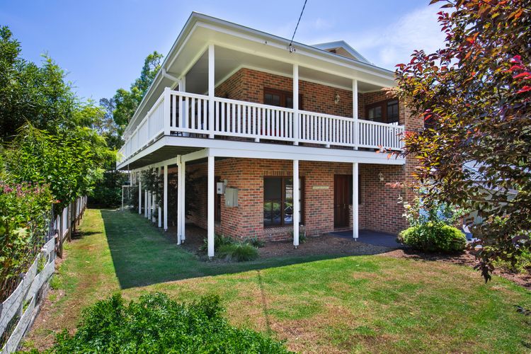 Eagles Point – Water Views – Pet Friendly