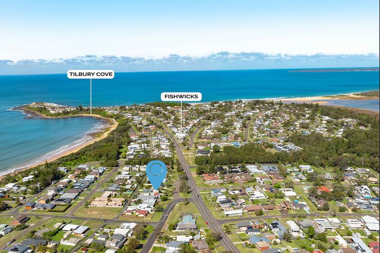 Bluetongue: Pet Friendly with Spa – 4 Mins to Beach