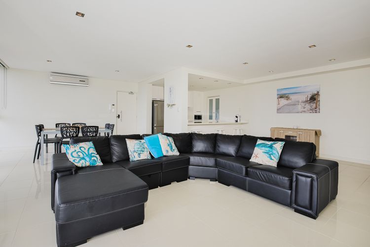 Solymar – Adjacent to Beach – Pet Friendly