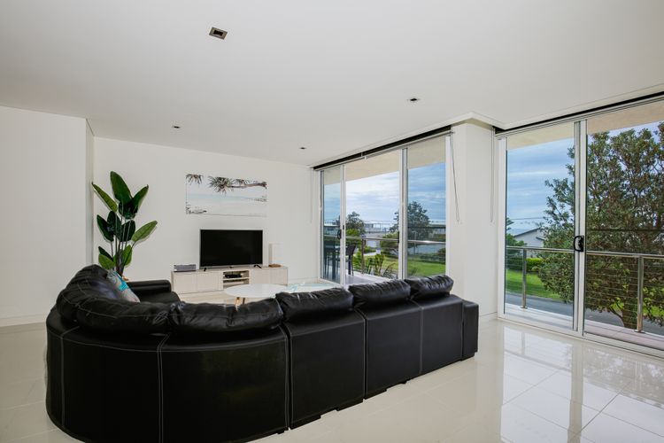Solymar – Adjacent to Beach – Pet Friendly