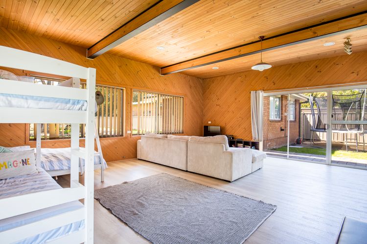 Curleys Outlook – Pet Friendly Waterfront