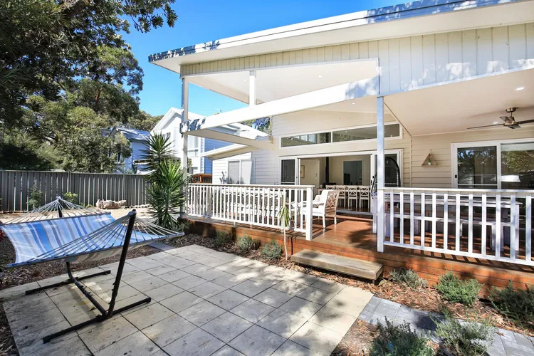 Calming Waters – Pet Friendly – Community Pool